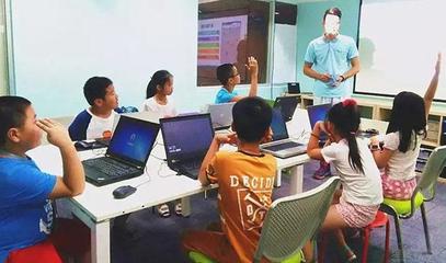 哈工大学子投身教育科技，以技术开发引领未来教育变革